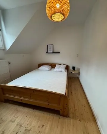 Petit-vinave Hotel